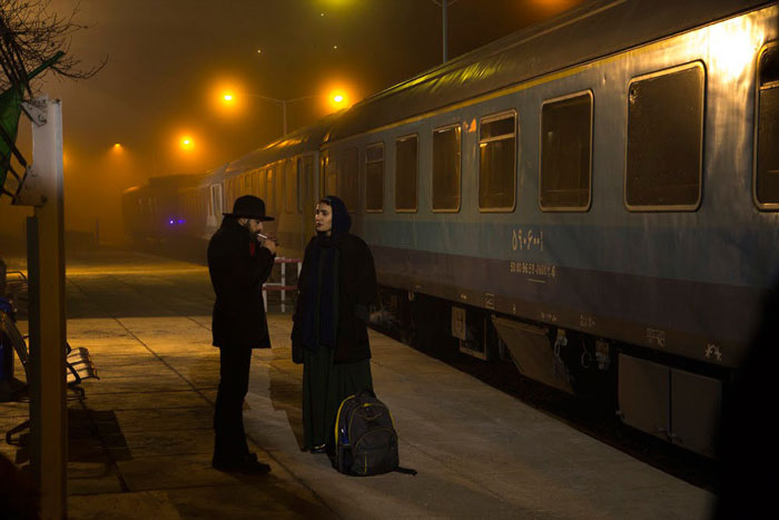 زهره رمضانی بازیگر فیلم هيچ قطاری ايستگاه را ترك نمی كند